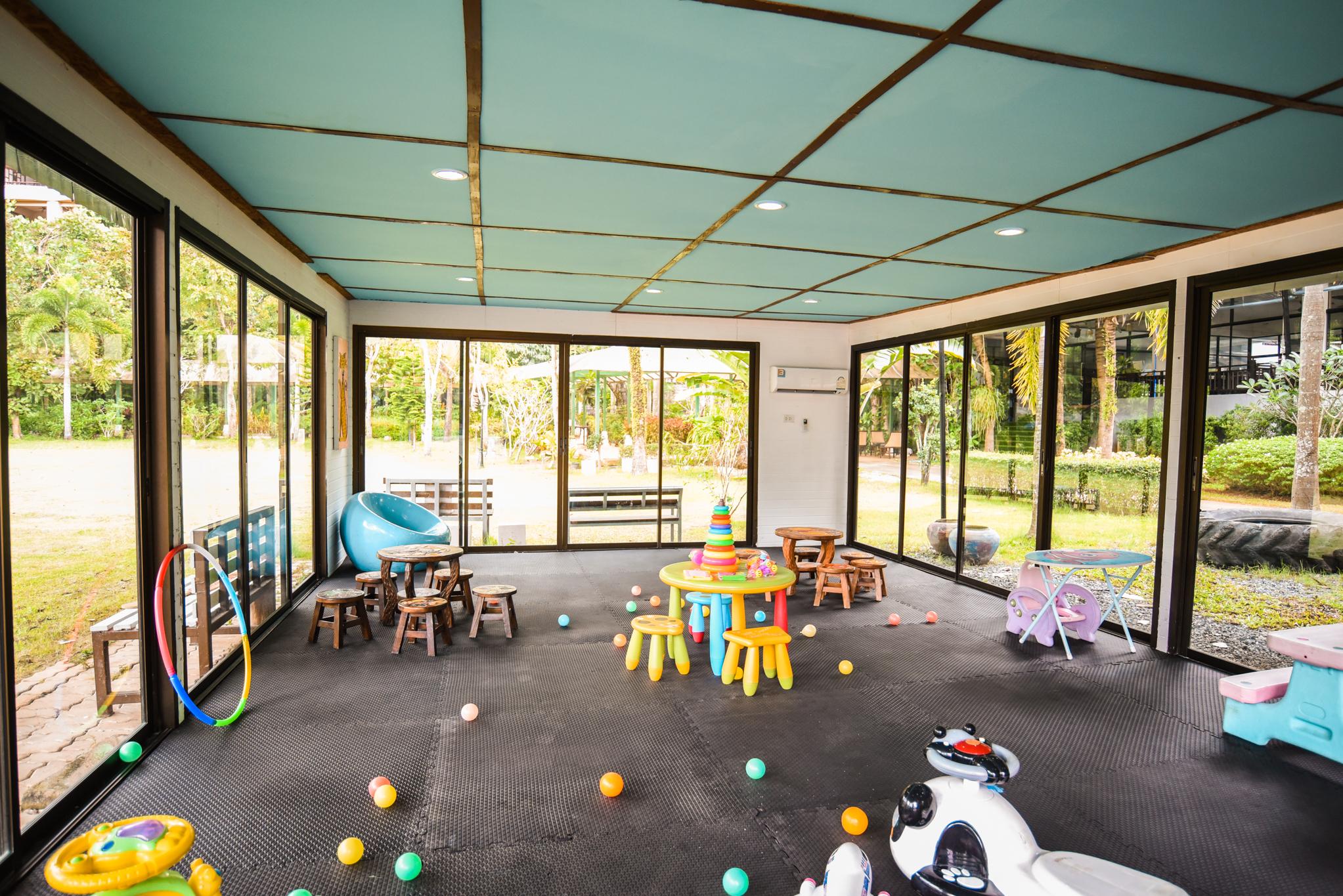 Ramada By Wyndham Aonang Krabi Hotel Екстериор снимка